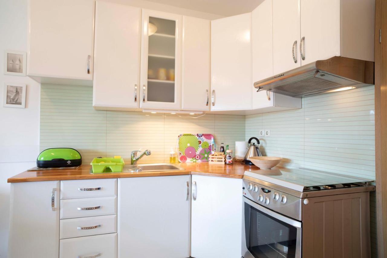 Apartman Adriatic Sea Promajna Exterior foto